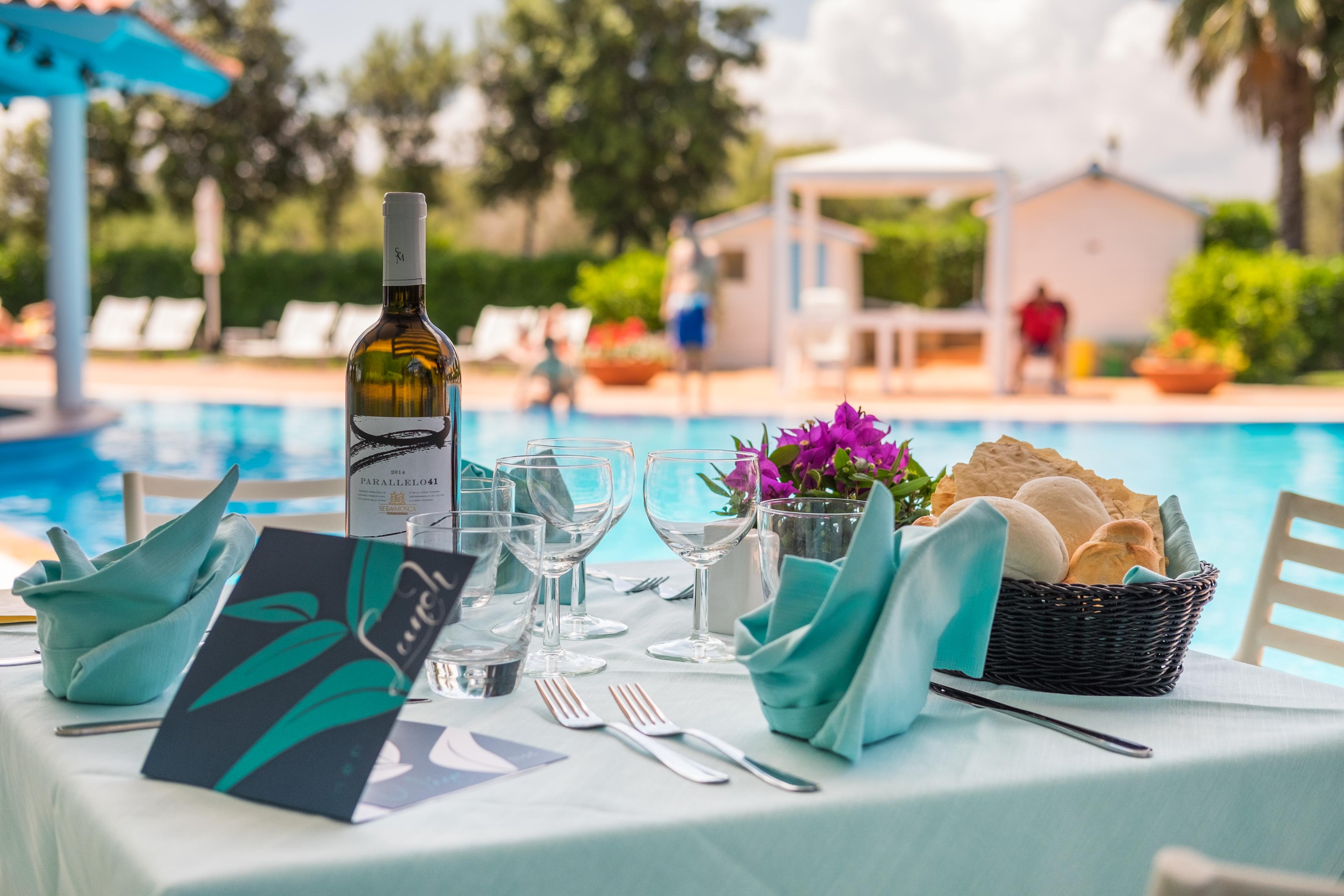 Geovillage Sport & Wellness Resort Olbia Exterior photo